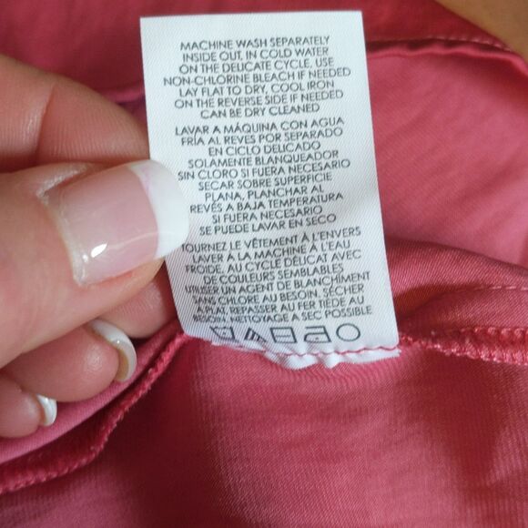 CAbi style #5541 Blush Peony sleeveless blouse, silky feel, lightweight XS - Picture 6 of 8